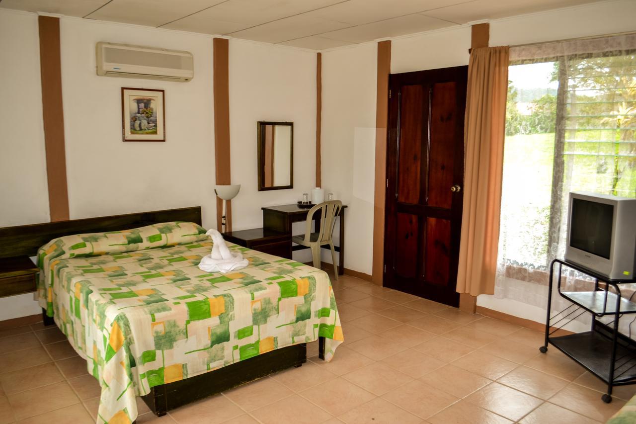 Termales Del Bosque & Hot Springs Hotel La Marina Exterior foto