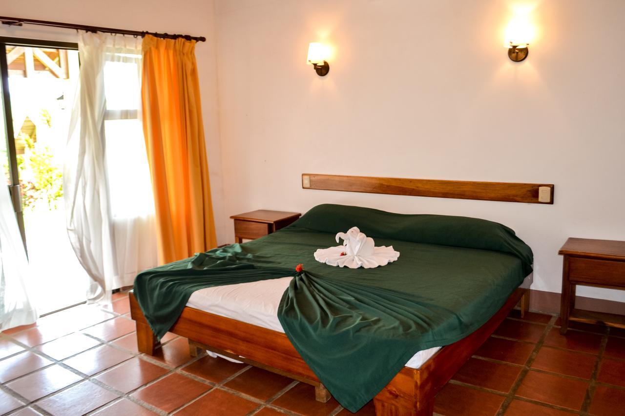 Termales Del Bosque & Hot Springs Hotel La Marina Exterior foto
