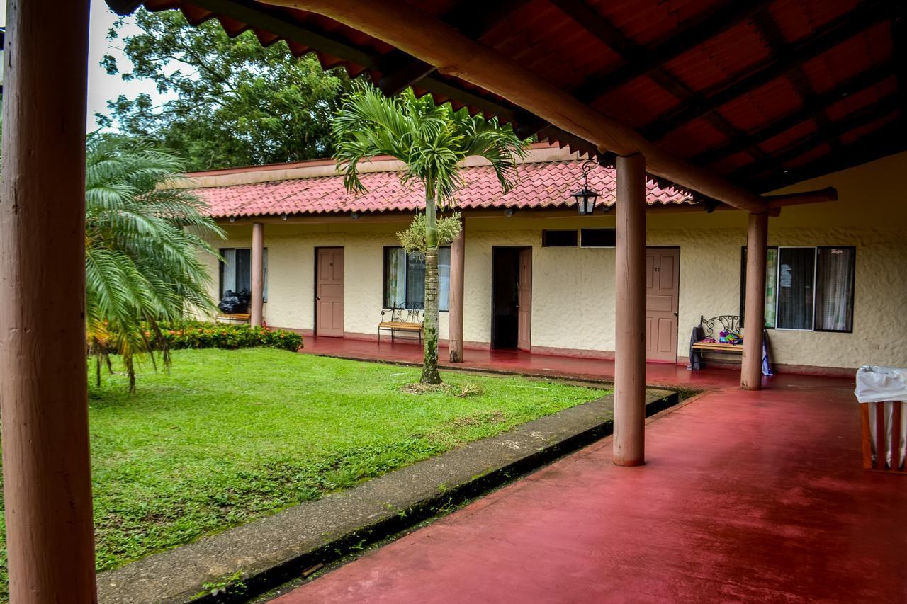 Termales Del Bosque & Hot Springs Hotel La Marina Exterior foto